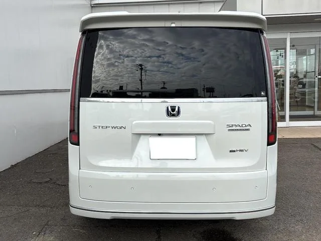 Honda STEPWAGON E:HEV SPADA PREMIUM LINE 2023 — миниатюра 4