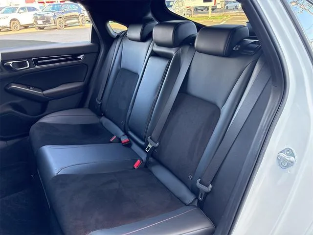 Honda CIVIC E:HEV 2022 — миниатюра 5
