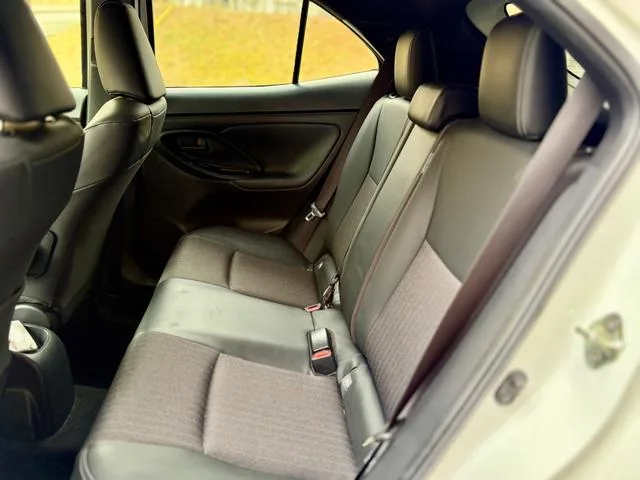 Toyota YARIS CROSS HYBRID Z 2023 — миниатюра 4