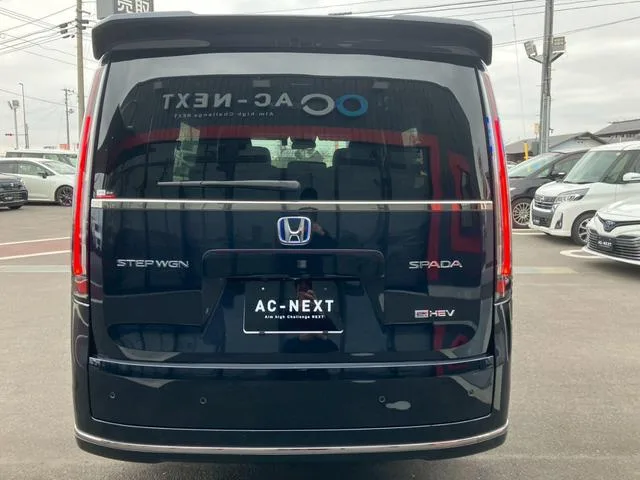 Honda STEPWAGON E:HEV SPADA 2024 — миниатюра 4