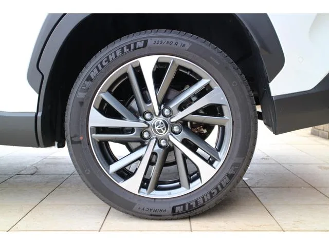 Toyota CorollaCross HYBRID Z 2024 — миниатюра 4