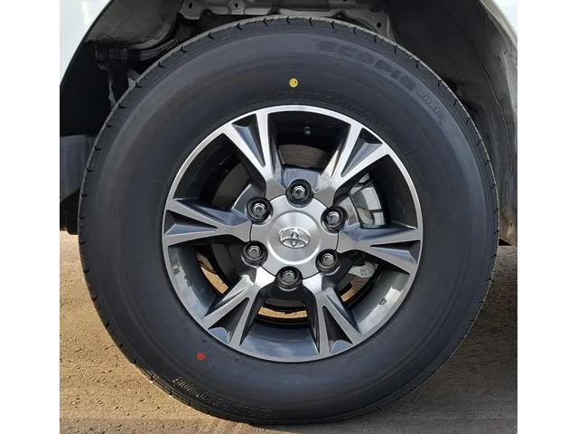 Toyota HIACE VAN SUPER GL DARK PRIME 2025 — миниатюра 5