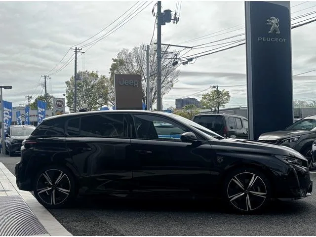 Peugeot 308 GT HYBRID 2025 — миниатюра 2