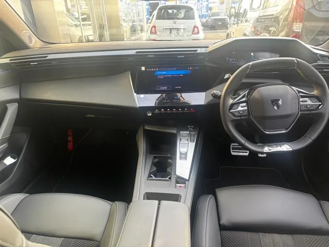 Peugeot 308 GT HYBRID 2025 — миниатюра 4