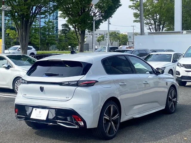 Peugeot 308 GT HYBRID 2025 — миниатюра 3