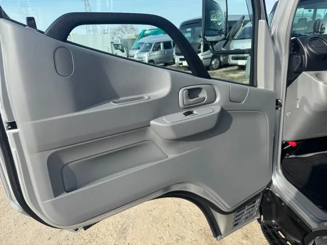 Toyota DYNA TRUCK 2025 — миниатюра 4