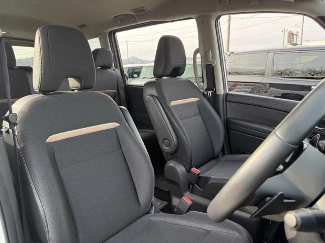 Nissan SERENA HIGHWAY STAR V 2023 — миниатюра 4