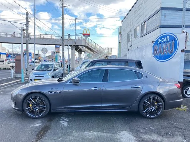 Maserati QUATTROPORTE 2022 — миниатюра 4
