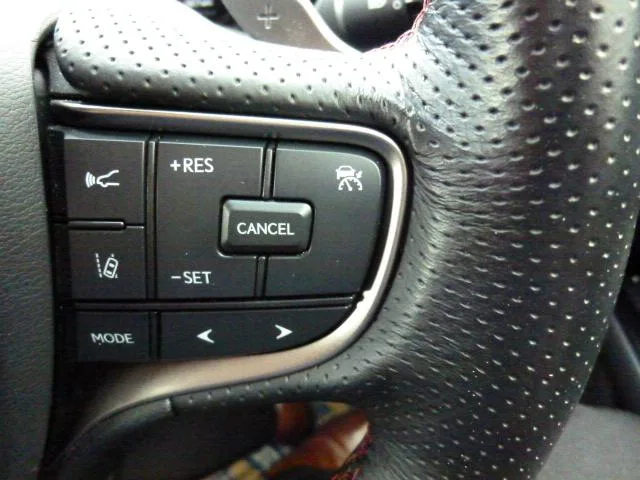 Lexus UX UX250H F SPORT 2022 — миниатюра 5