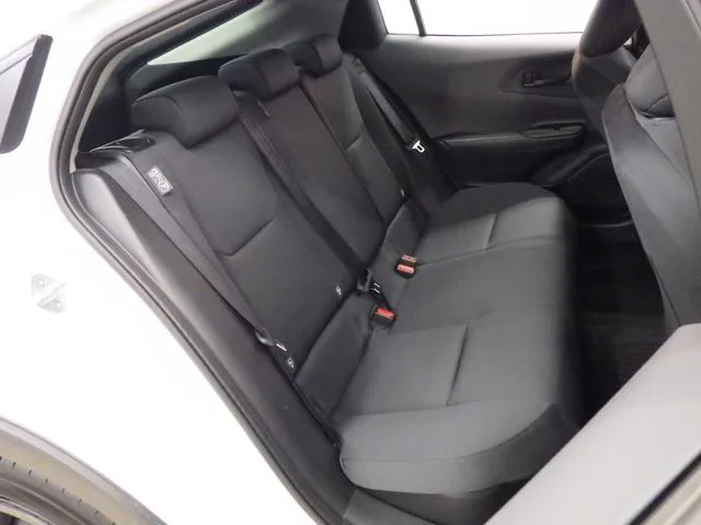 Toyota Prius X 2024 — миниатюра 4