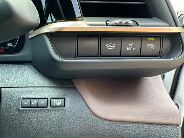 Toyota CROWN CROSSOVER G ADVANCED LEATHER PACKAGE 2022 — миниатюра 3