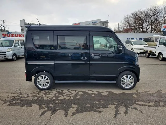 Mitsubishi TOWN BOX G 2026 — миниатюра 2