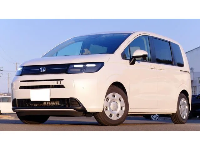 Honda FREED AIR 2024 — фото 1, купить с доставкой в Москву