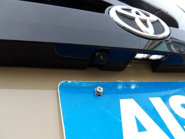 Toyota SIENTA HYBRID Z 2023 — миниатюра 4