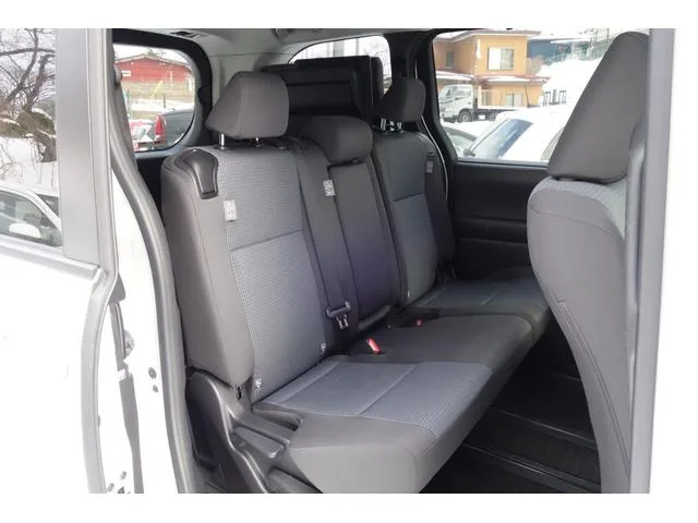 Toyota NOAH X 2022 — миниатюра 5