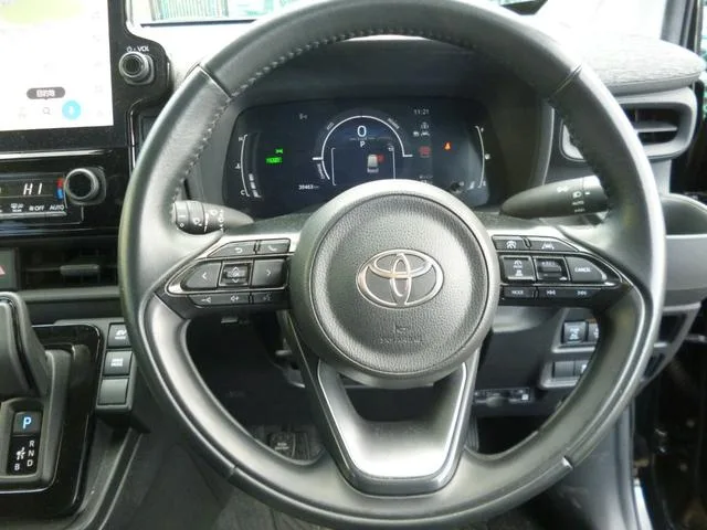 Toyota SIENTA HYBRID Z 2023 — миниатюра 3