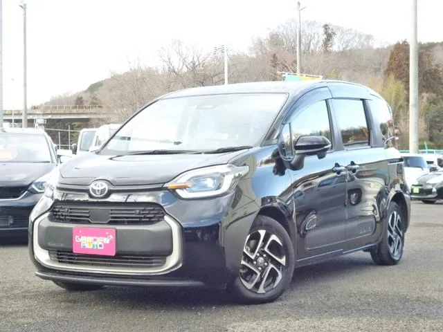 Toyota SIENTA HYBRID Z 2023 — фото 1, купить с доставкой в Москву