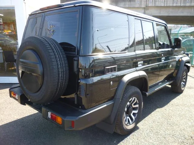 Toyota Landcruiser 70 AX 2024 — миниатюра 2