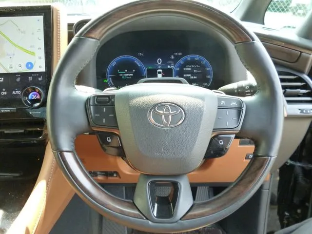 Toyota VELLFIRE HYBRID Z PREMIER 2023 — миниатюра 3