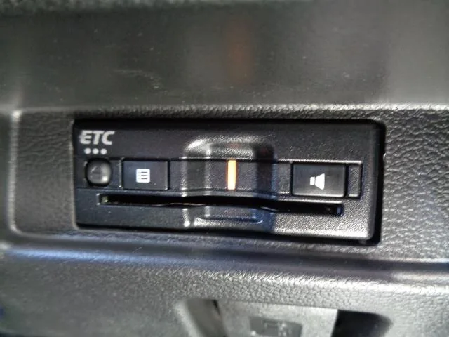 Suzuki SPACIA CUSTOM HYBRID XS TURBO 2024 — миниатюра 2