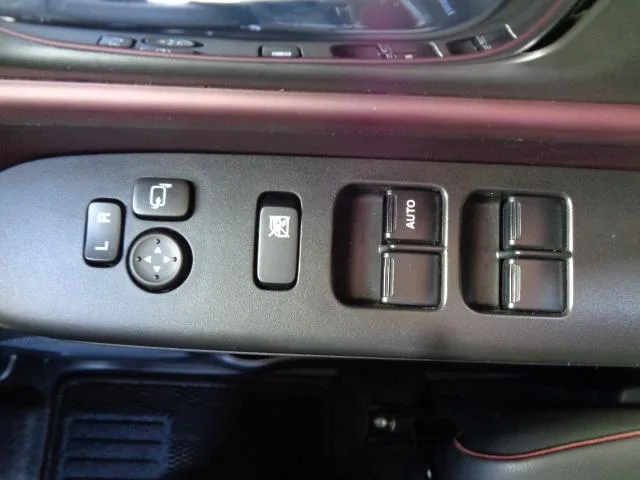 Suzuki SPACIA CUSTOM HYBRID XS TURBO 2024 — миниатюра 3