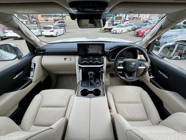 Toyota Land Cruiser ZX 2024 — миниатюра 2