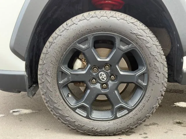 Toyota RAV4 ADVENTURE OFFROAD PACKAGE II 2023 — миниатюра 5