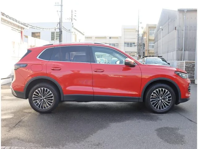 Volkswagen Tiguan TDI 4MOTION ELEGANCE 2025 — миниатюра 3