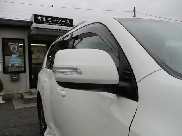 Toyota Land Cruiser Prado TX L PACKAGE 2022 — миниатюра 2