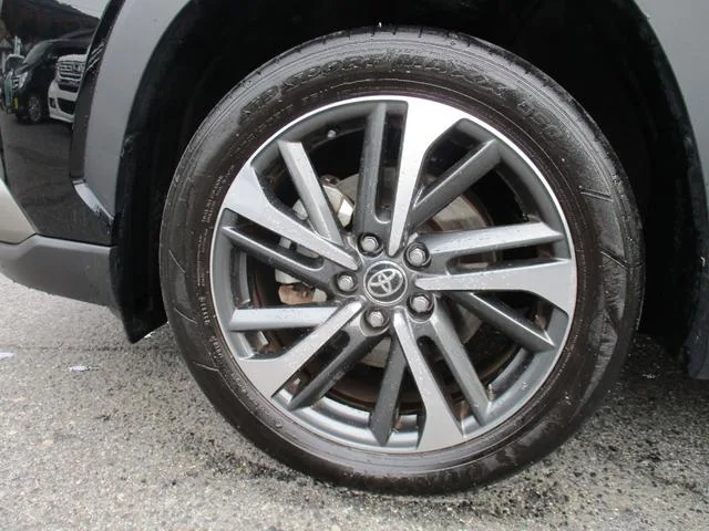 Toyota CorollaCross Z 2023 — миниатюра 3