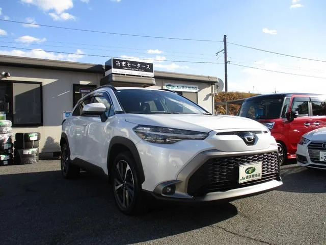 Toyota CorollaCross Z 2023 — фото 1, купить с доставкой в Москву