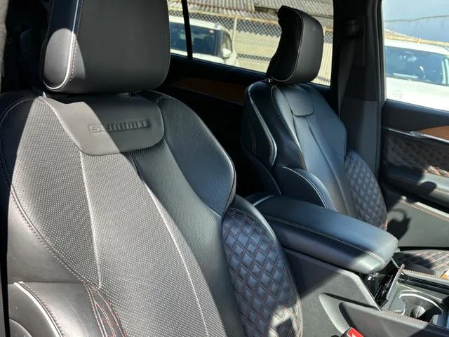 Chrysler Jeep JEEP GRAND CHEROKEE L SUMMIT RESERVE 2023 — миниатюра 3