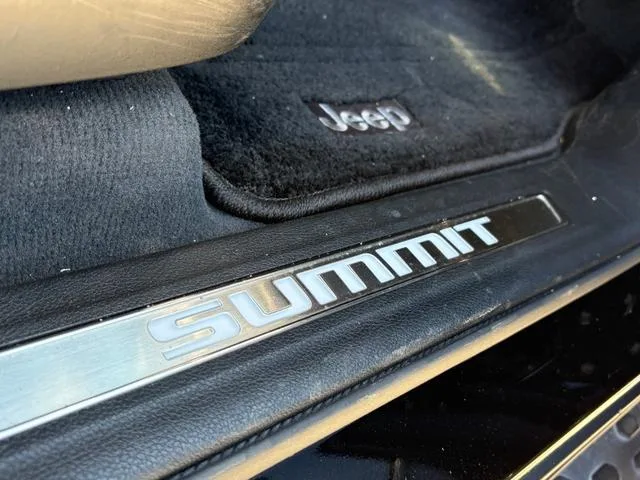Chrysler Jeep JEEP GRAND CHEROKEE L SUMMIT RESERVE 2023 — миниатюра 4