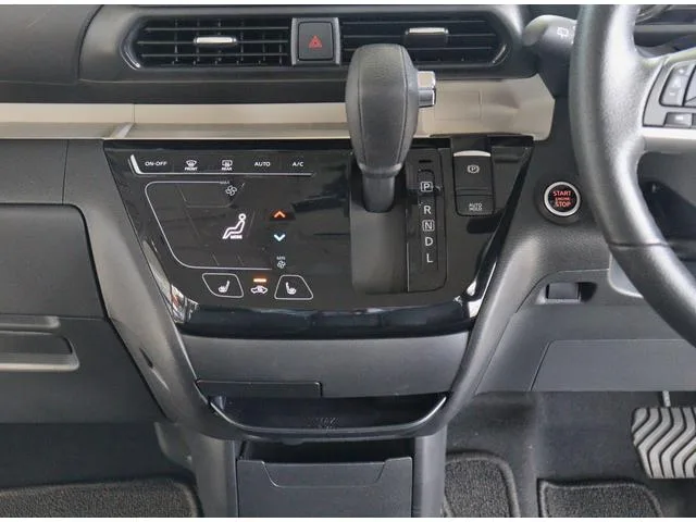 Mitsubishi DELICA MINI G PREMIUM 2024 — миниатюра 3