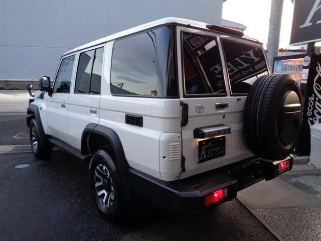 Toyota Landcruiser 70 AX 2024 — миниатюра 2