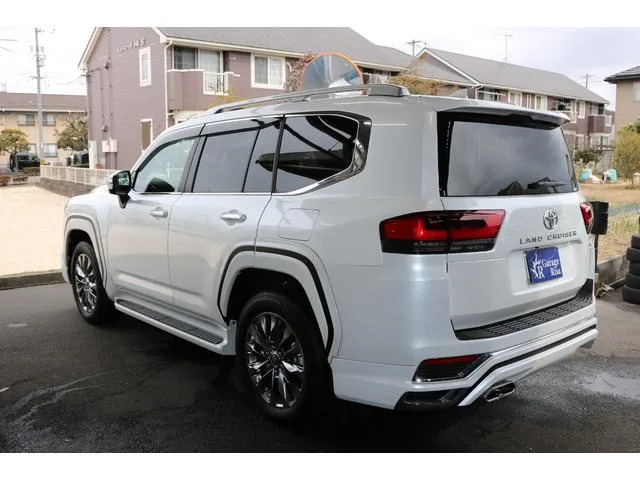 Toyota Land Cruiser ZX 2023 — миниатюра 2