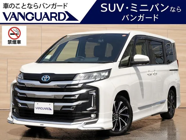 Toyota NOAH HYBRID S-Z 2022 — фото 1, купить с доставкой в Москву
