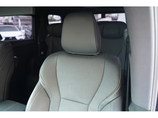 Toyota ALPHARD HYBRID Z 2023 — миниатюра 3