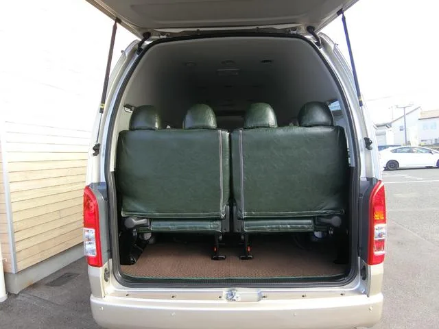 Toyota HIACE WAGON GRAND CABIN 2023 — миниатюра 3