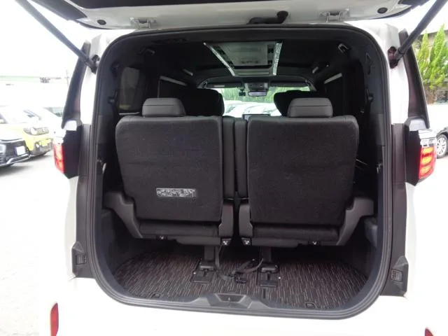 Toyota ALPHARD HYBRID Z 2023 — миниатюра 4