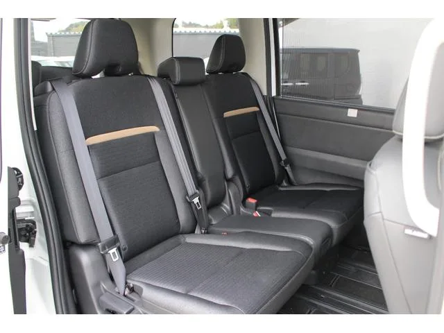 Nissan SERENA HIGHWAY STAR V 2022 — миниатюра 5