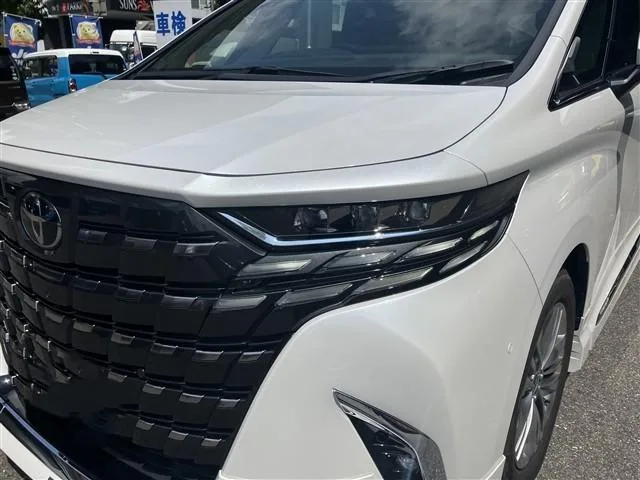 Toyota Alphard Z 2024 — миниатюра 2