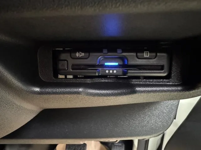 Toyota HIACE VAN LONG SUPER GL DARK PRIME S 2025 — миниатюра 4