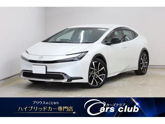 Toyota Prius Z 2023 — фото 1, купить с доставкой в Москву