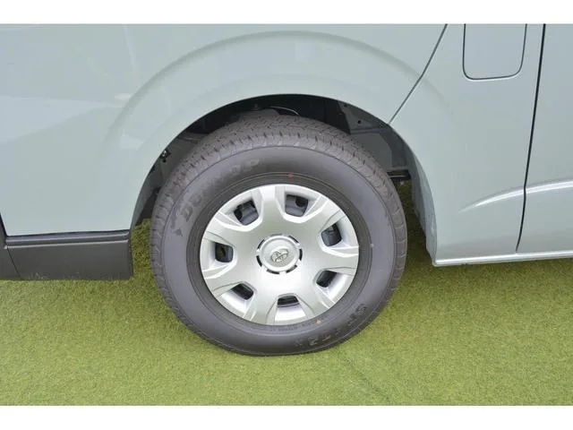 Toyota HIACE VAN 2025 — миниатюра 4