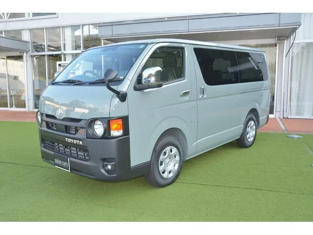 Toyota HIACE VAN 2025 — фото 1, купить с доставкой в Москву