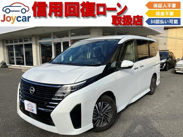 Nissan SERENA HIGHWAY STAR V 2023 — фото 1, купить с доставкой в Москву
