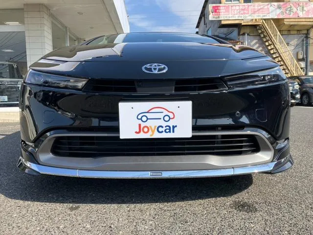 Toyota Prius Z 2023 — миниатюра 4