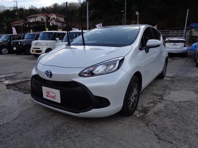 Toyota AQUA X 2025 — фото 1, купить с доставкой в Москву