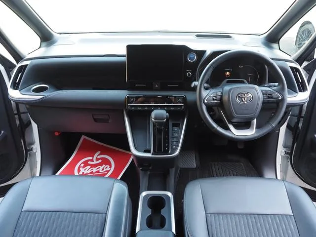 Toyota NOAH HYBRID S-Z 2022 — миниатюра 2